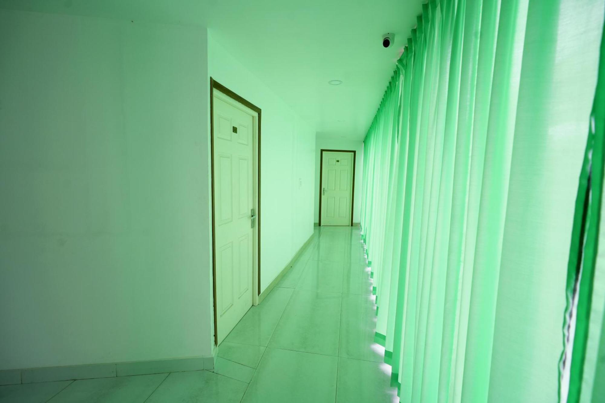 Hotel Amsher Suit Lulu Mall Road Kochi Exterior foto