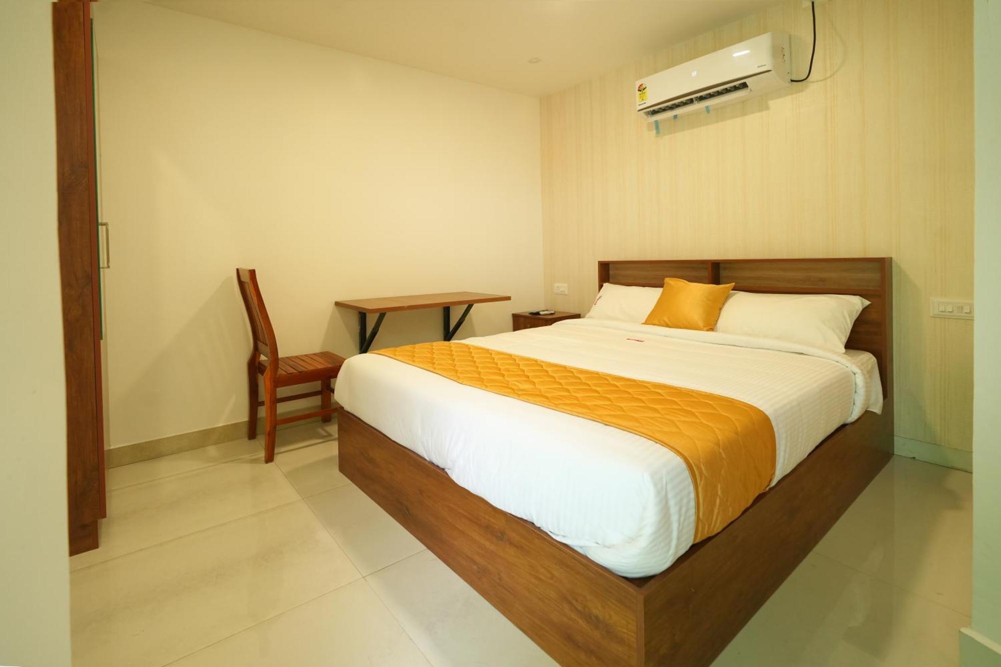 Hotel Amsher Suit Lulu Mall Road Kochi Exterior foto